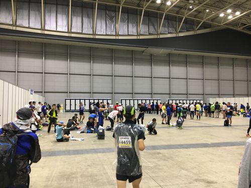 横浜マラソンの簡易トイレ